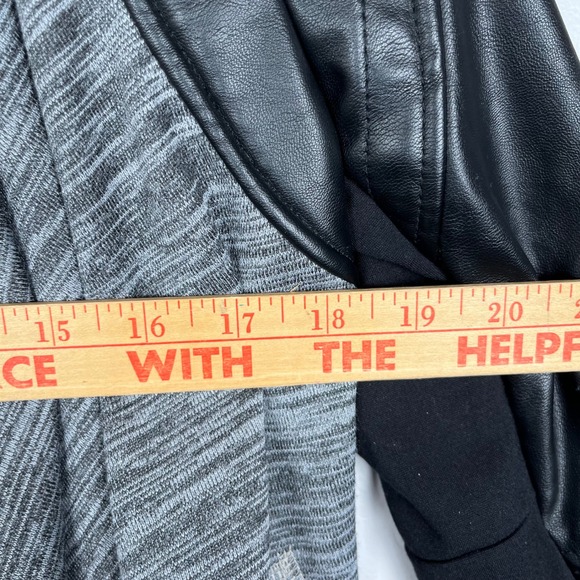[BLANKNYC] Drape Front Jacket Faux Leather Sleeves XS Moto Cardigan‎ - Picture 9 of 10